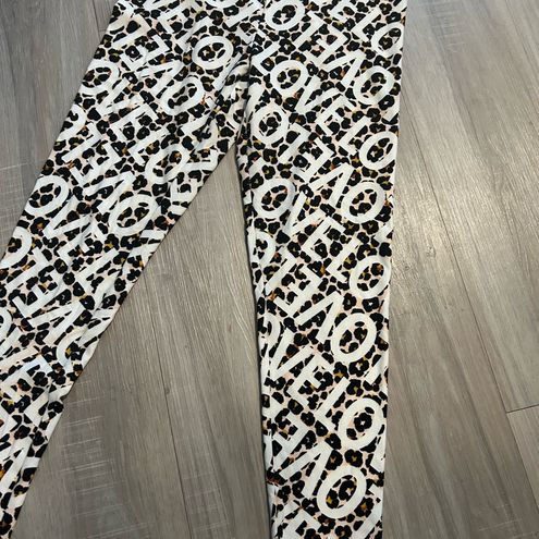 No Boundaries Women cheetah love leggings size medium - $6 New With Tags -  From Shannon