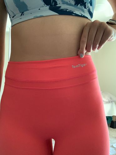 Whitney Simmons Gym Shark Dupes Pink Leggings Size L - $17 (15% Off  Retail) - From Kathryn