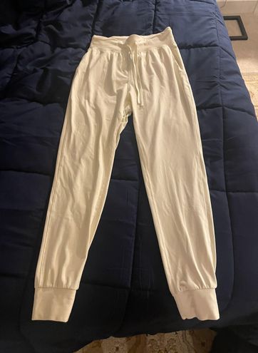 Paragon Fitwear Jogger Tan Size M - $24 (56% Off Retail) - From