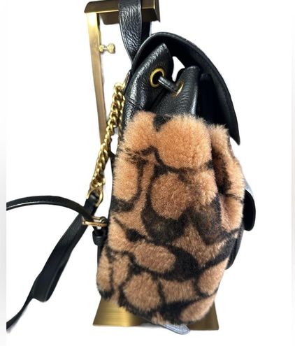 Coach COAH X JLO Pennie Backpack 22 In Signature Shearling