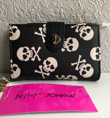 Betsey johnson skull wallet sale