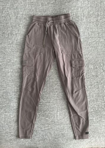 Thrift Near Me  ALPHALETE MEN'S GREY IDENTITY JOGGERS