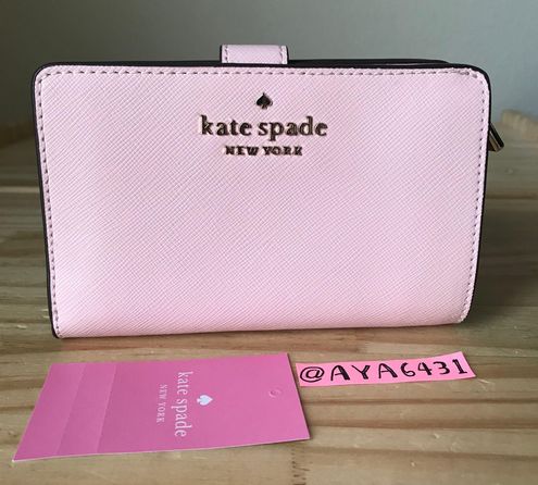 New With Tags Kate Spade New York Medium Bifold Zip Wallet. Original Price  $189.