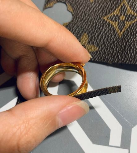 Louis Vuitton Nanogram Phone Ring Holder - Gold Keychains