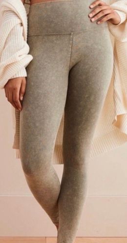 American Eagle Aerie Chill Play Move Basic Three Stripe Leggings