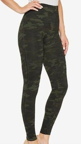 Spanx Look At Me Now Seamless Leggings - Green Camo Size M