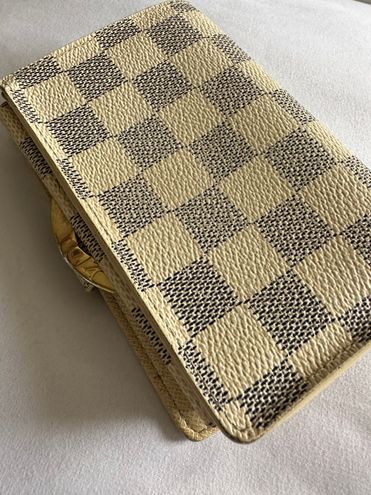 Louis Vuitton Damier AZUR Porte Monnaie Billets VIENNOIS Bifold Wallet 🍀😘  White - $195 (64% Off Retail) - From Natasha