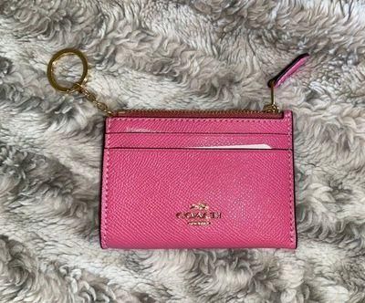 Coach Pink ID Card Holder Wallet with Lanyard Strap – Just Gorgeous Studio