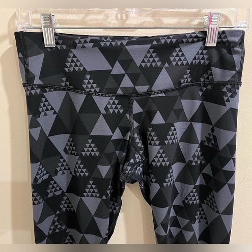 Old navy leggings size medium