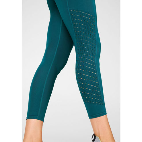 Fabletics Sync Seamless Perforated High-Waisted 7/8 Leggings Medium - $23 -  From MyRandom