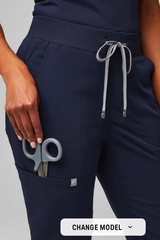 Fabletics On-Call Scrub Jogger Blue Size XS petite - $20 (59% Off