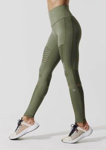 7/8 High-Waist Airlift Legging - Iced Green Tea