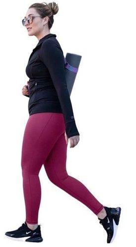 Calia by Carrie Underwood Stay Powerful Slimming Leggings Pink S - $24 -  From Michelle
