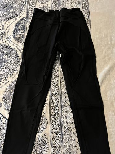 Athleta Headlands Hybrid Cargo Tight Black Size 8 - $24 (75% Off Retail) -  From Sarah