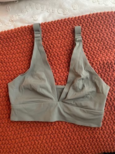 The Invisible Bra Pewter Green – Everlane