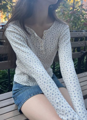 Brandy Melville Floral Long Sleeve Ahern Thermal Top White - $30 - From Mina