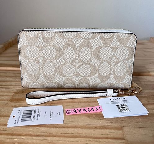 Cloth wallet Coach White in Cloth - 25099997