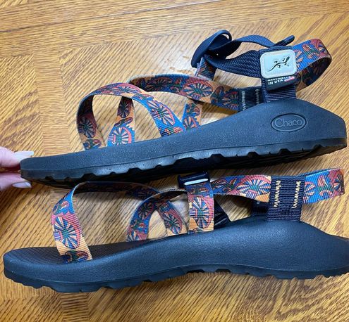 Chacos Retro Mushroom Print Multiple Size 10 75 42 Off Retail