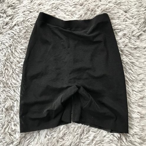 SKIMS Sheer Sculpt Low Back Short in Onyx S - $70 New With Tags