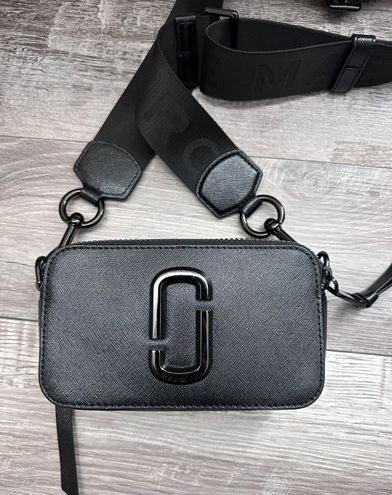 Marc Jacobs Snapshot Bag Black - $187 (52% Off Retail) - From bayley