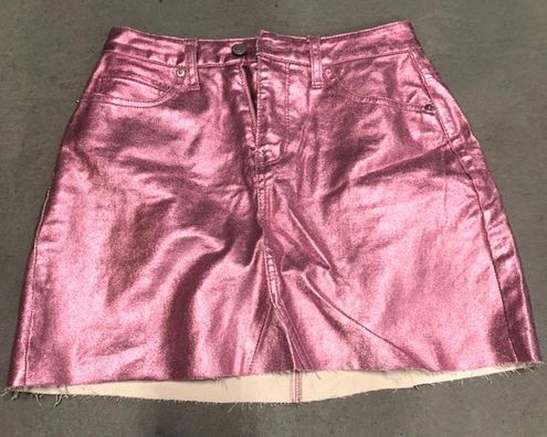 yellow plaid skirt and blazer difference