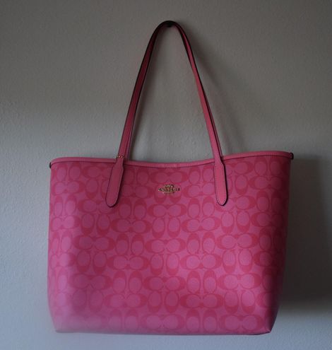 Coach City Tote in Signature Canvas with Candy Print