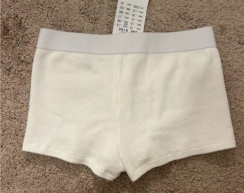 Brandy Melville BOY SHORTS BRIEF UNDERWEAR LOUNGE BOXERS Size undefined -  $30 New With Tags - From Ela