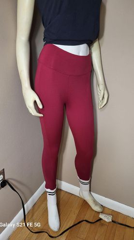 Bombshell sportswear Ankle Sock Leggings Maroon S In Great conditionno  holes, spots or damagecomes