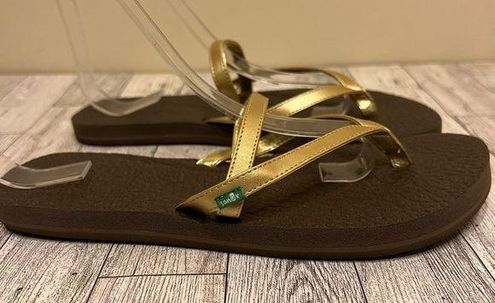 Sanuk YOGA METALLIC Womens Size 8 Flip Flop Sandals Gold NEW - $36 - From  Rachel