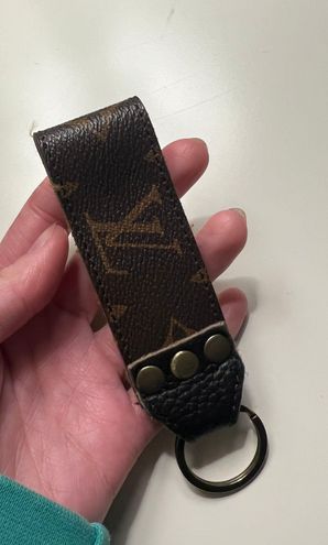 Re-Purposed LV Key Chain Wristlet – A Blissfully Beautiful Boutique
