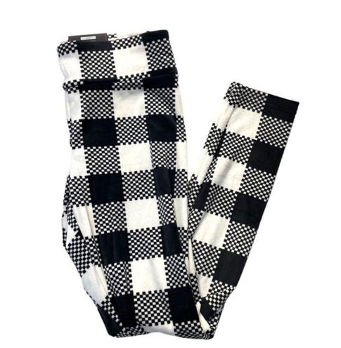 No Boundaries Velour Leggings Plush Black White Checked Plaid Size Large -  $16 New With Tags - From Jennifer