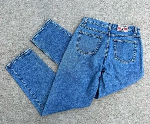 90s Western Rockies Jeans. Zipper detail by pockets.