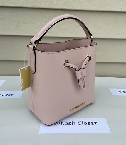 Michael Kors MK Suri Small Bucket Bag Powderblush Pink - $129