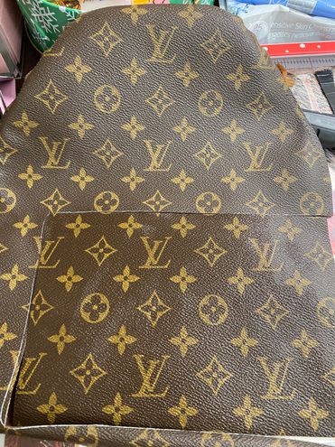 Louis Vuitton Monogram Passport – DAC