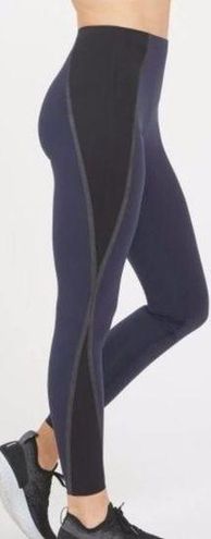 Spanx Every WearActive Mesh Contour Leggings (M) Size M - $64