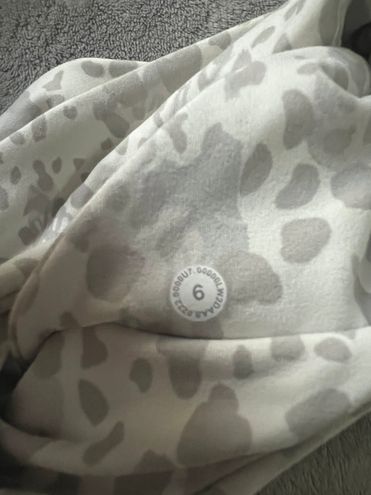 Lululemon Leggings And Bra Cheetah Leopard Print Multi Size 2 - $105 (43%  Off Retail) - From Emily