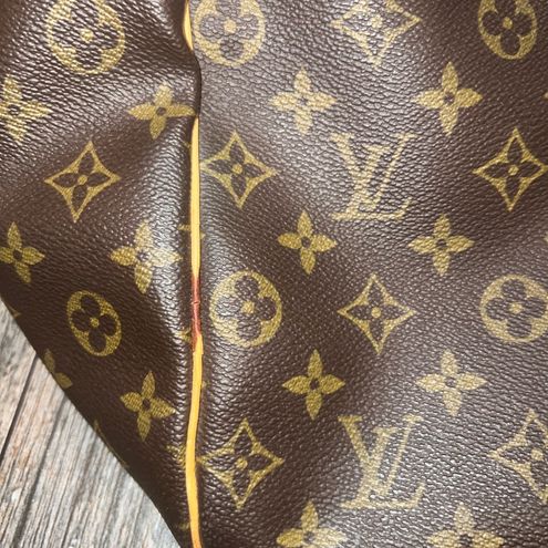 Louis Vuitton Keepall 60- authentic/vintage classic piece - $752