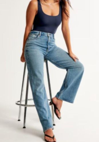 Abercrombie & Fitch Curve Love High Rise 90s Relaxed Jean Size 29 - $54 -  From Marissa