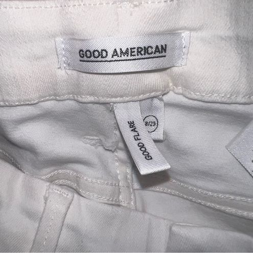 GOOD AMERICAN Good Flare Jean