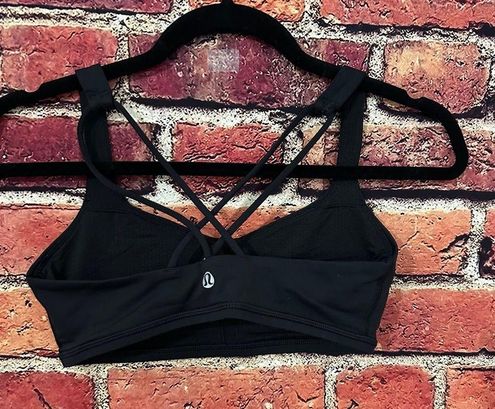 Lululemon sports bra size 6 - $28 - From Sandys