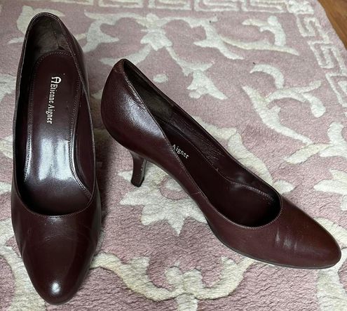 Etienne Aigner deep burgundy pumps Michelle Letob in Tobacco 9.5