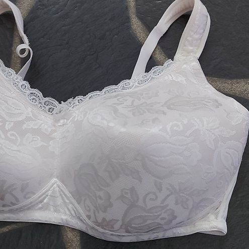 Q-T Intimates Bra SIZE 42D - $20 - From C