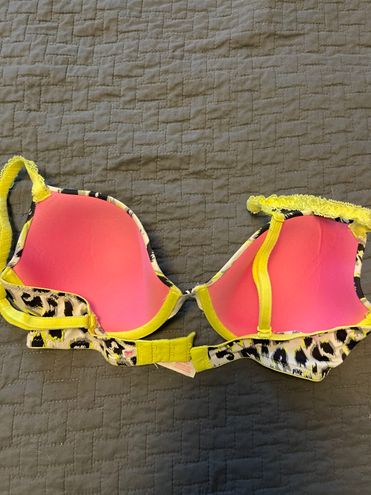 PINK - Victoria's Secret Flower print Padded bra Multi - $13 (67% Off  Retail) - From Amber