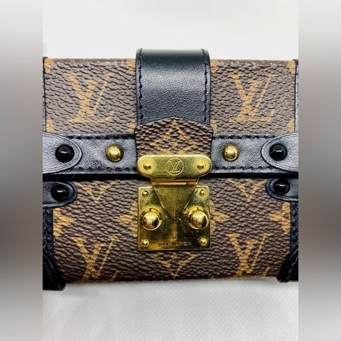 Louis Vuitton Monogram Essential Trunk NM - $1754 - From Luxy