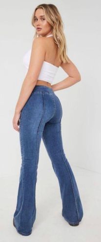 Garage NWT Extreme Low Rise Flare Jean - Melissa Blue Size 26