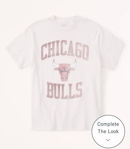 Men's Chicago Bulls Graphic Crew Sweatshirt in Black | Size XS | Abercrombie & Fitch