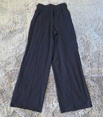 Lululemon Noir Pant Black Size 6 - $65 (45% Off Retail) - From Julissa