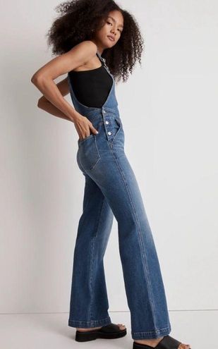 Madewell High-Rise Loose Flare Overalls in Demott Wash Size 00