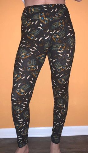 LuLaRoe Owl Print Leggings Black 10 60 Off Retail From Daniela