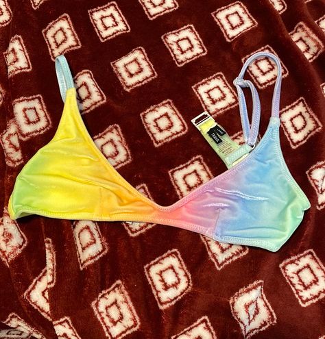 SESILHETES RAINBOW BIKINI TOP – BikinisMarket